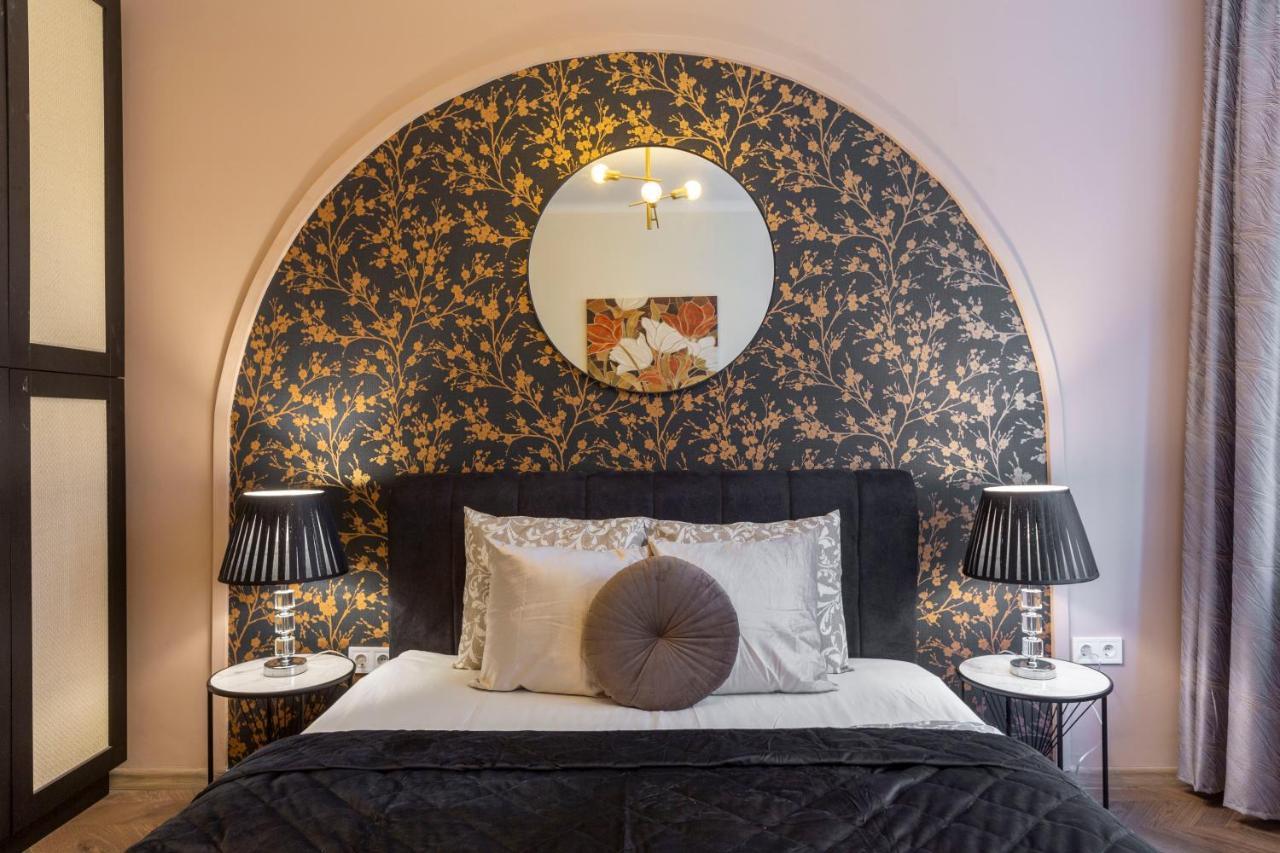 Stylish Quentin Apartment In The King Street Budapest Exterior foto